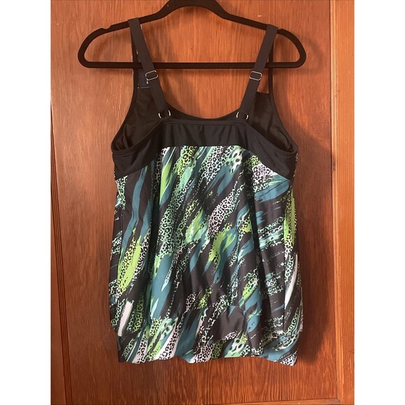 Summer Mae Women's Sz 16 Green Black White Straps Tankini Swim Top NWT - Picture 7 of 9